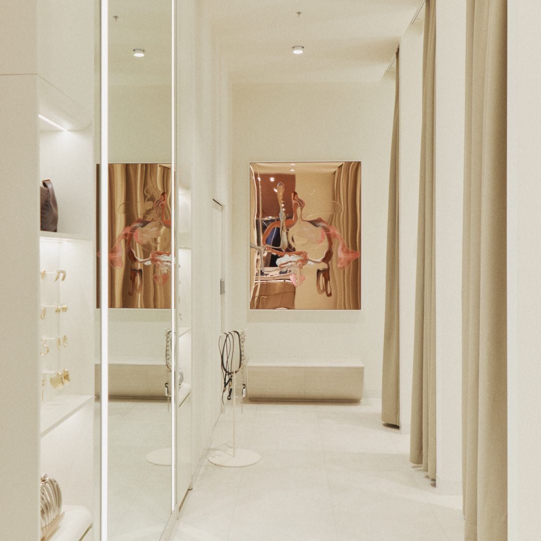 Sheike storefront — daytime shopfront